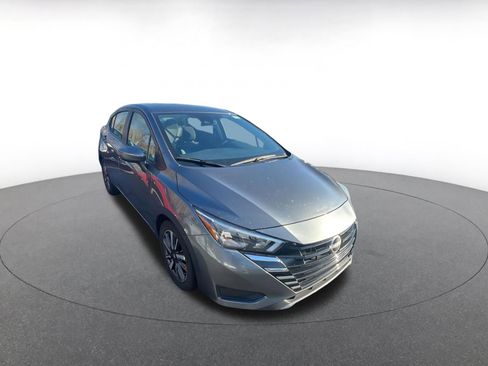 Used 2025 Nissan Sentra S image 5