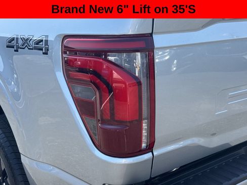 Used 2025 Ford F150 Lariat w/ Equipment Group 501A Mid AWD/4WD image 11