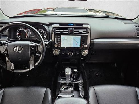 Used 2023 Toyota 4Runner TRD Off-Road Premium w/ Moonroof Package AWD/4WD image 17