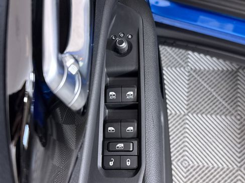 New 2026 Jeep Compass Limited image 21