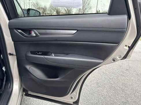 Used 2024 MAZDA CX-5 AWD 2.5 S w/ Preferred Package image 12