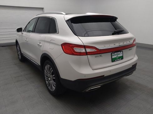 Used 2016 Lincoln MKX Reserve w/ Enhanced Security Package image 5