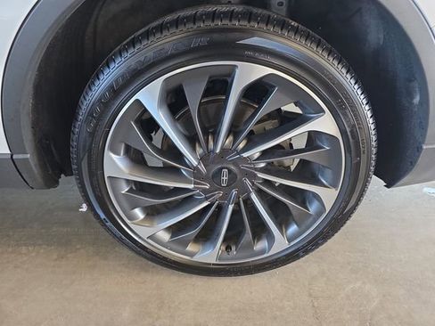 Used 2023 Lincoln Aviator Reserve w/ Equipment Group 201A AWD/4WD image 35