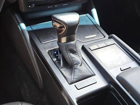 Used 2022 Lexus ES 350 w/ Accessory Package FWD image 14