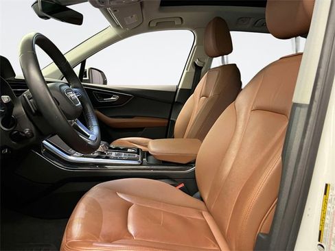 Used 2022 Audi Q7 2.0T Premium image 17