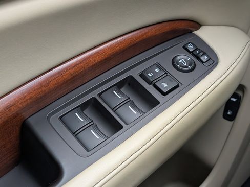 Used 2018 Acura MDX Sport Hybrid w/ Advance Pkg image 23