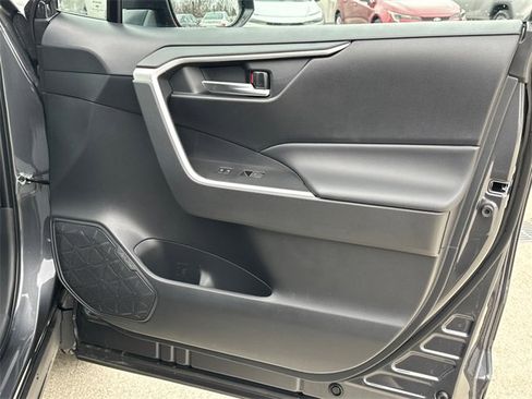 New 2025 Toyota RAV4 XLE image 14
