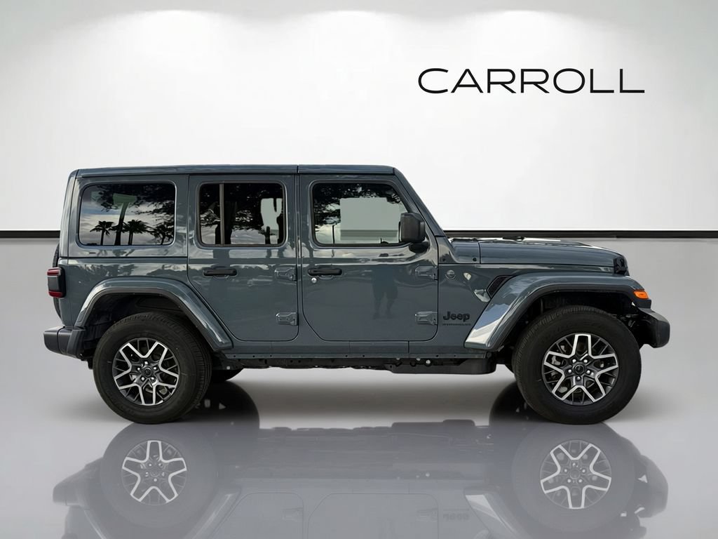 Used 2026 Jeep Wrangler Unlimited Sahara AWD/4WD image 2