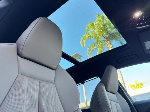 New 2025 Audi Q5 Premium Plus image 14