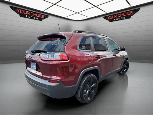 Used 2021 Jeep Cherokee Latitude Plus FWD image 32