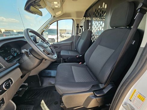 Used 2025 Ford Transit 250 Low Roof w/ Exterior Upgrade Package RWD image 17