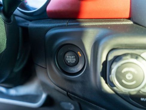 Used 2019 Jeep Wrangler Unlimited Rubicon image 28