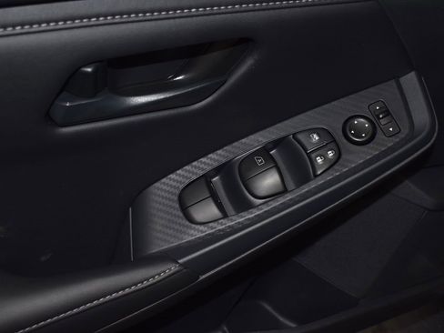 New 2025 Nissan Sentra S image 14