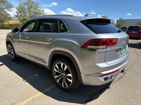 Used 2023 Volkswagen Atlas Cross Sport SEL Premium R-Line AWD/4WD image 6
