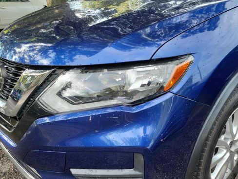 Used 2020 Nissan Rogue SV FWD image 4