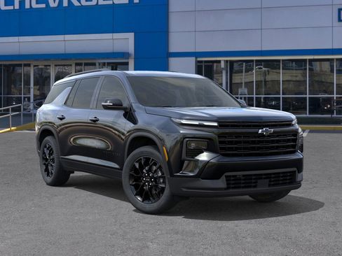 New 2026 Chevrolet Traverse LT image 7