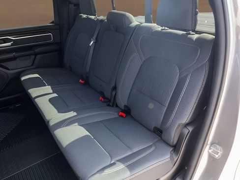 Used 2022 RAM 1500 Big Horn AWD/4WD image 24