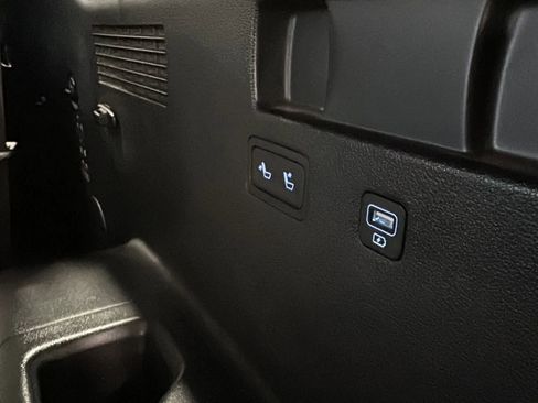 Used 2021 Hyundai Palisade SEL w/ Premium Package image 14