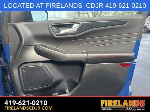Used 2023 Ford Escape ST-Line Select AWD/4WD image 17