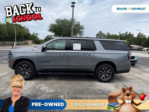 Used 2022 Chevrolet Suburban Z71 AWD/4WD image 4