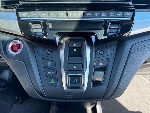 Certified 2025 Honda Odyssey Sport-L image 18
