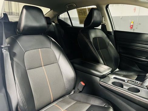 Used 2022 Nissan Altima 2.5 SR image 32