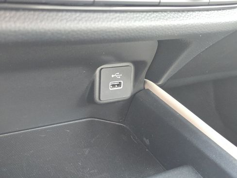 Used 2023 Honda HR-V LX image 30