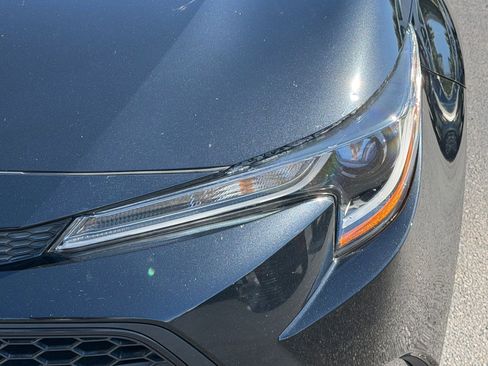 Used 2022 Toyota Corolla LE image 11