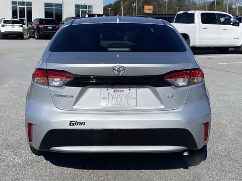 Used 2020 Toyota Corolla LE image 5