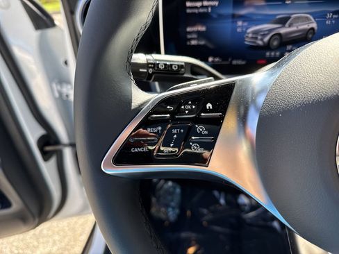 New 2025 Mercedes-Benz GLC 300 4MATIC image 20