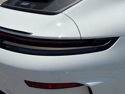 Certified 2026 Porsche 911 GT3 RWD image 31