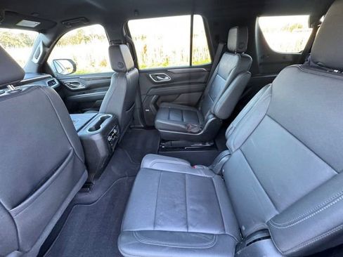 Certified 2024 Chevrolet Tahoe Z71 w/ Luxury Package AWD/4WD image 24