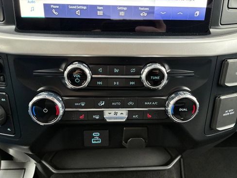 Used 2022 Ford F150 XLT w/ Equipment Group 302A High AWD/4WD image 25