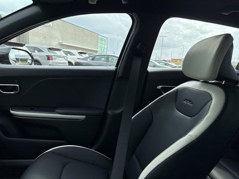 New 2026 Kia K4 GT-Line image 18