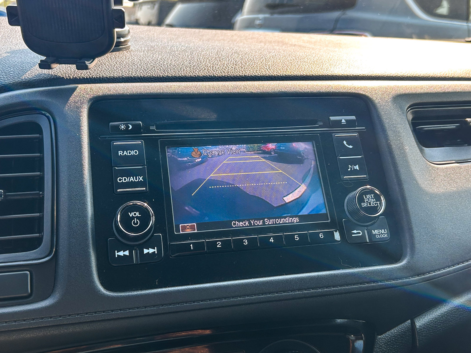Used 2017 Honda HR-V LX image 23