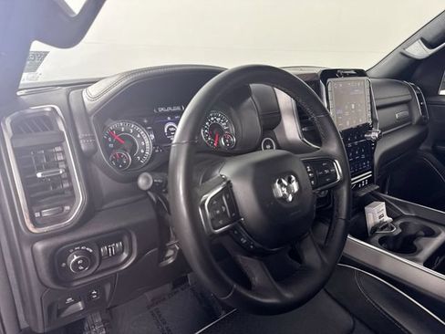 Used 2025 RAM 1500 Laramie AWD/4WD image 23