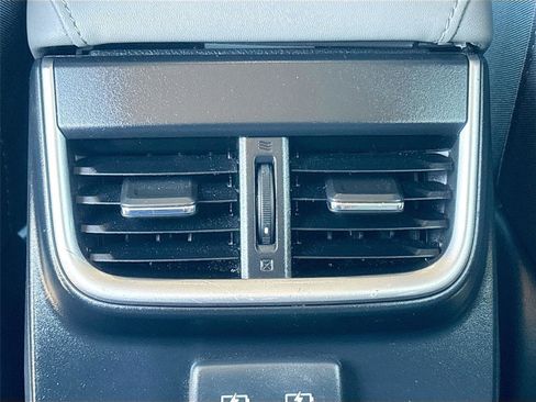 Used 2022 Subaru Outback Premium w/ Popular Package #1 AWD/4WD image 24