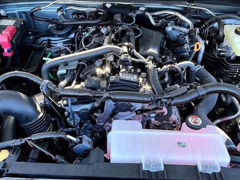 New 2025 Toyota Tacoma SR5 image 17