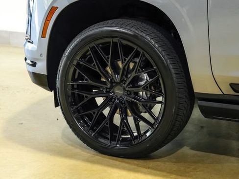 Used 2026 Cadillac Escalade Sport w/ Touring Package AWD/4WD image 33
