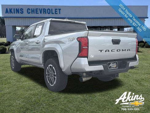 Used 2024 Toyota Tacoma TRD Sport RWD image 2
