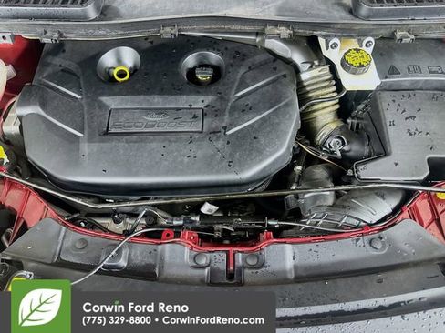Certified 2019 Ford Escape Titanium AWD/4WD image 32