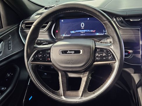 Used 2021 Jeep Grand Cherokee L Overland w/ Luxury Tech Group IV image 27