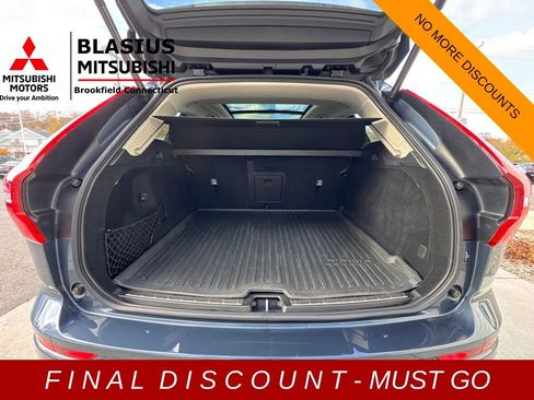 Used 2022 Volvo XC60 B5 Inscription w/ Advanced Package image 30