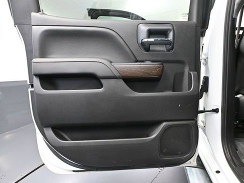 Used 2017 GMC Sierra 2500 Denali AWD/4WD image 38
