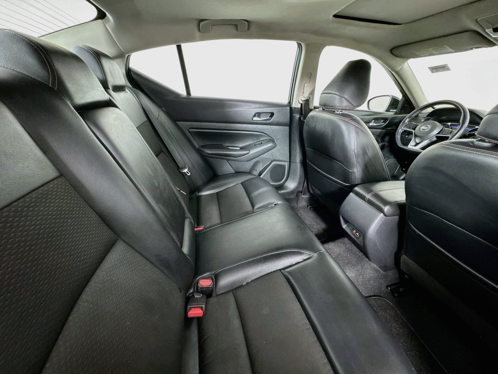 Used 2019 Nissan Altima 2.5 SR FWD image 45