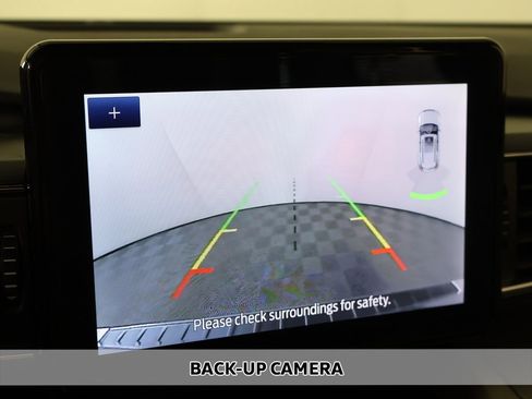 Used 2021 Ford Explorer XLT w/ Equipment Group 202A image 5