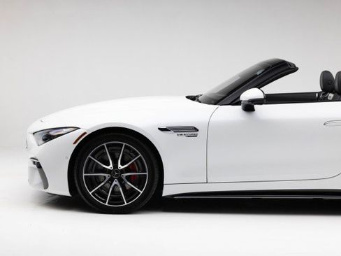 Used 2023 Mercedes-Benz SL 55 AMG 4MATIC image 37