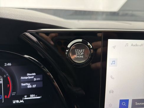 Used 2025 Lexus RX 350 Premium image 17