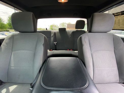 Used 2022 RAM 2500 Big Horn AWD/4WD image 29