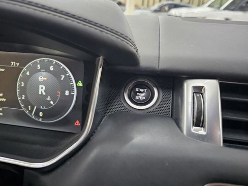 Used 2017 Land Rover Range Rover Sport SVR AWD/4WD image 36
